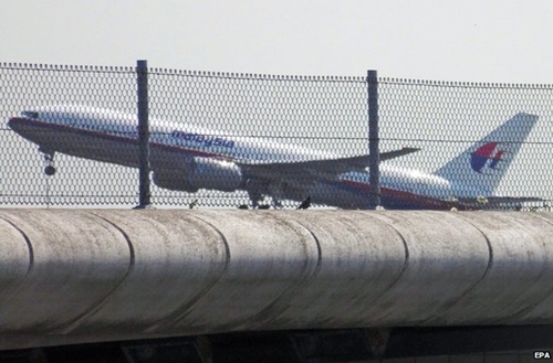Những câu hỏi trong thảm kịch MH17