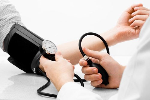 Giữ ổn định huyết áp giúp tăng cao tuổi thọ