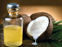 Phương pháp giúp bạn dưỡng da toàn diện với dầu dừa