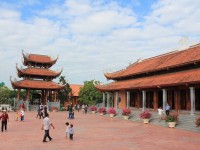 Du lịch đến Thiền Viện Trúc Lâm Phương Nam
