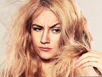 Top 5 cách chăm sóc tóc khô cứng trở nên mềm mượt hơn