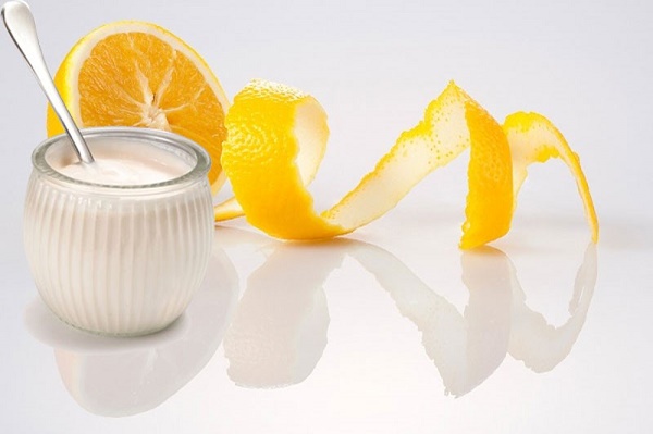Cách làm mặt nạ sữa tươi và cam giảm mờ mụn trứng cá hiệu quả 