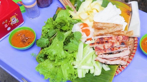 Nem nướng món ăn ngon Nha Trang hấp dẫn