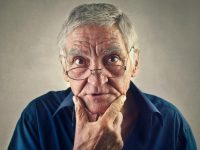 Suy giảm trí nhớ ở người cao tuổi