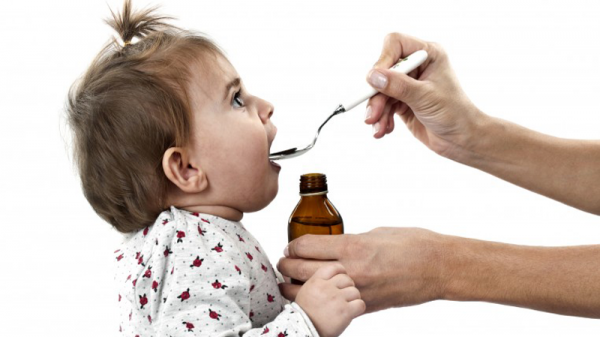 Bổ sung thuốc bổ não cho trẻ em giúp não bộ trẻ hấp thụ nhiều vi chất bổ dưỡng.