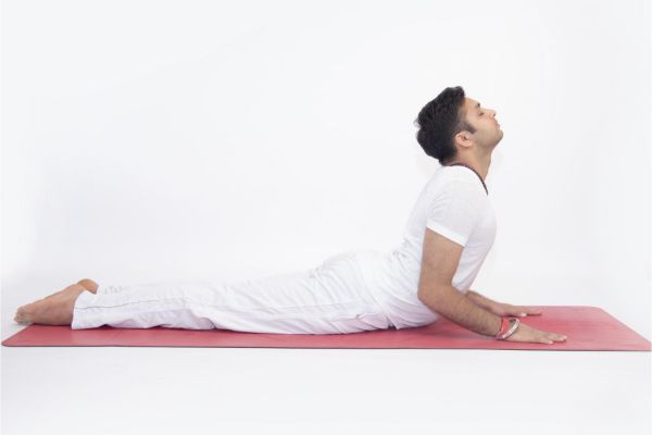 Một số bài tập yoga có tác dụng tăng cường sinh lý ở nam giới.