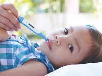 Làm sao hạ sốt nhanh cho trẻ hiệu quả?