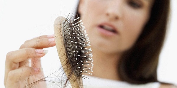 4 Cách trị rụng tóc hiệu quả khiến bạn bất ngờ